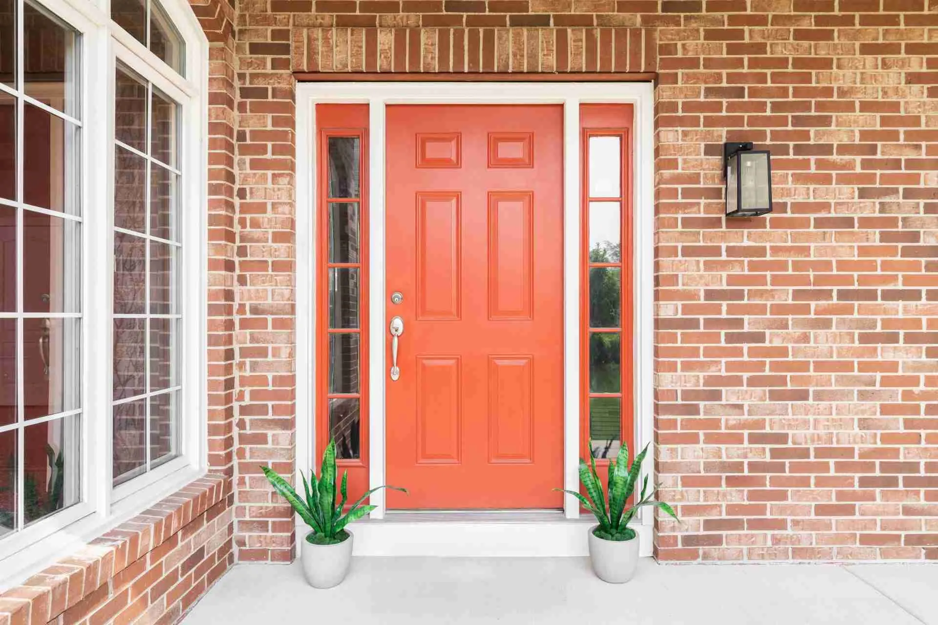 Quality Door Replacement for Cochrane Homeowners